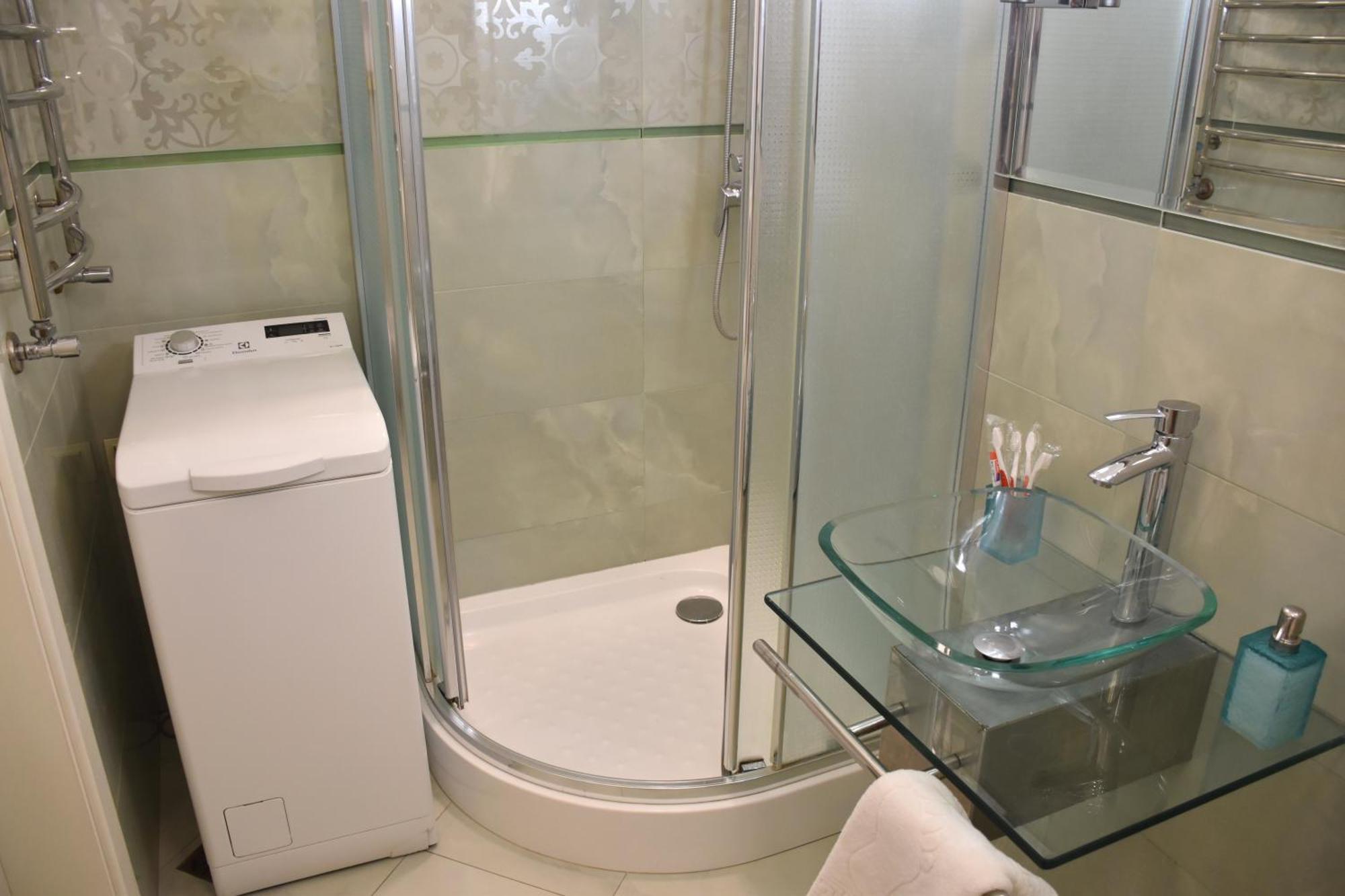 Renewed Central Apartment Lviv Bagian luar foto