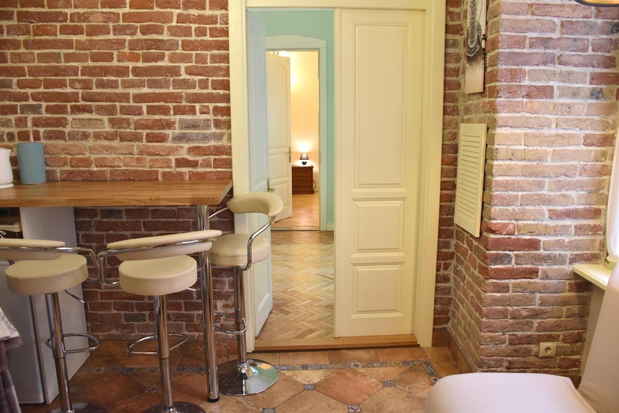 Renewed Central Apartment Lviv Bagian luar foto